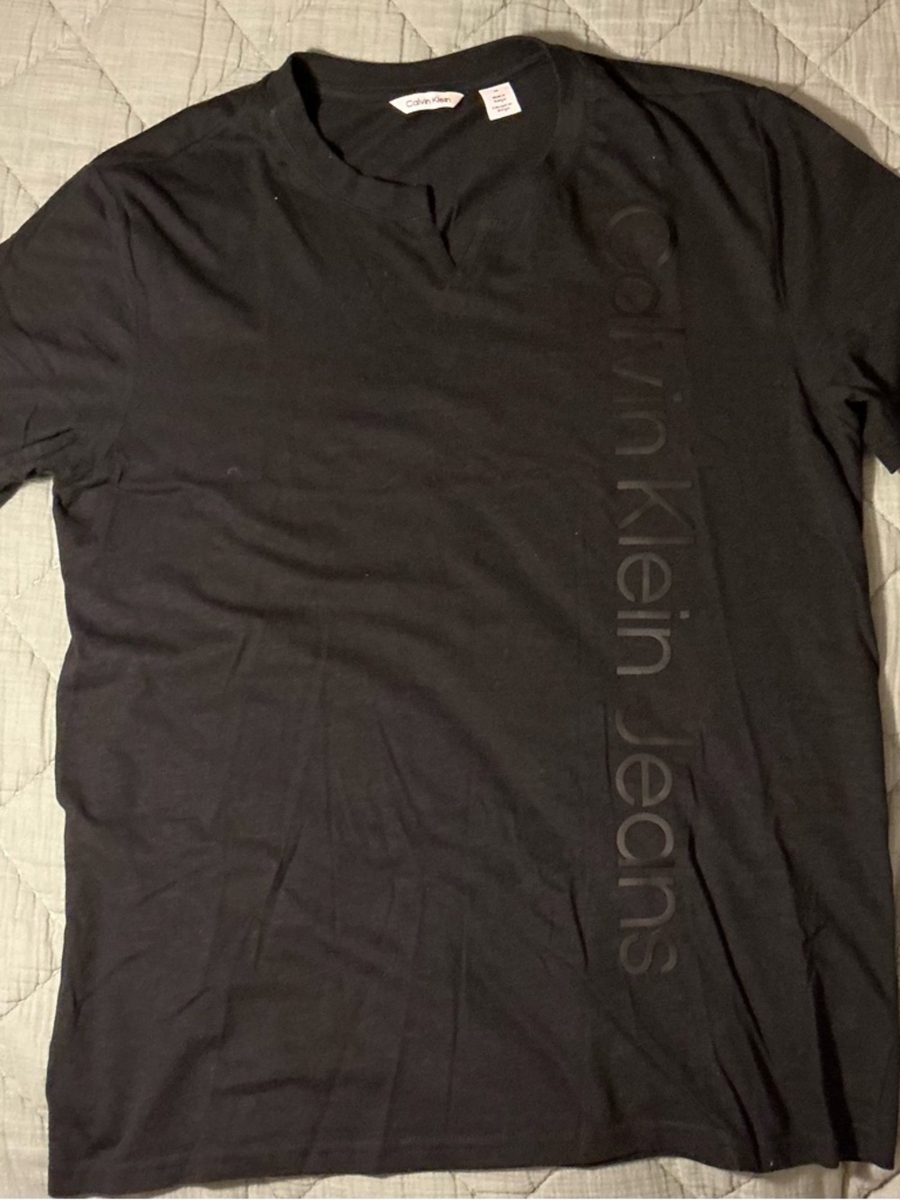 Calvin Klein Jeans Black Tee with Subtle Logo - Picture 2 of 3